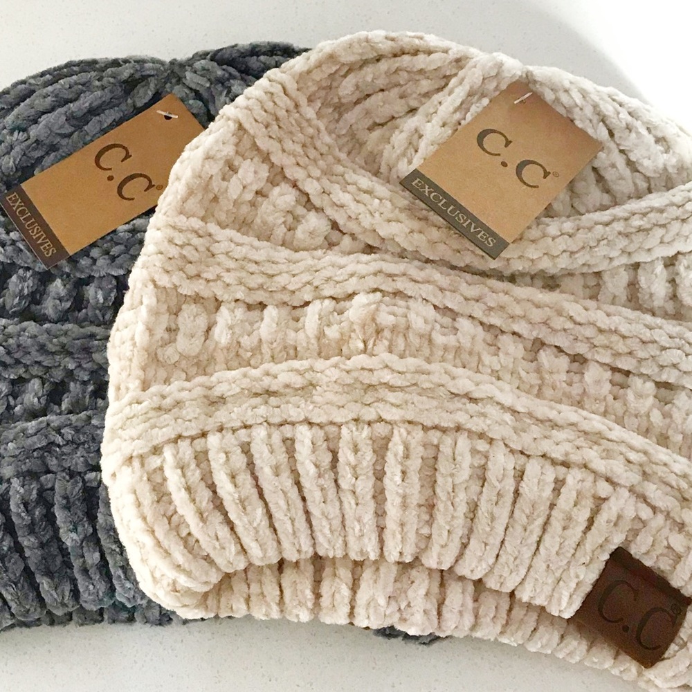 🎁One Left - Gray 🎁C.C Chenille Beanie - Picture 6 of 8